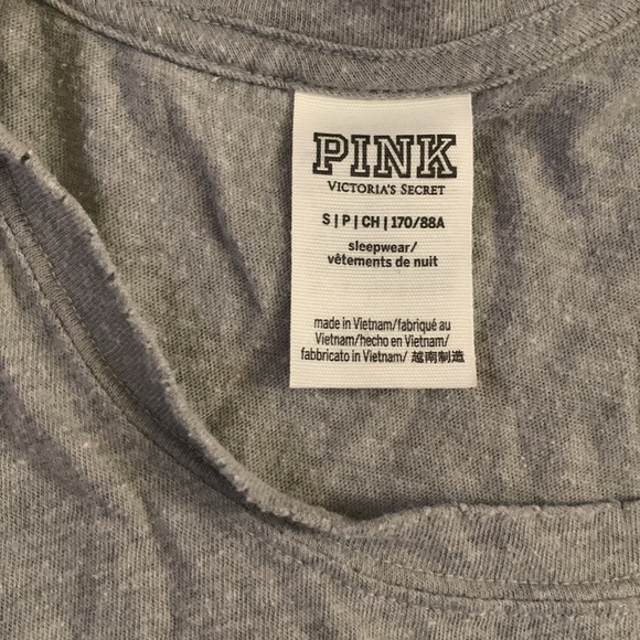 Pink vs - Picture 3 of 9